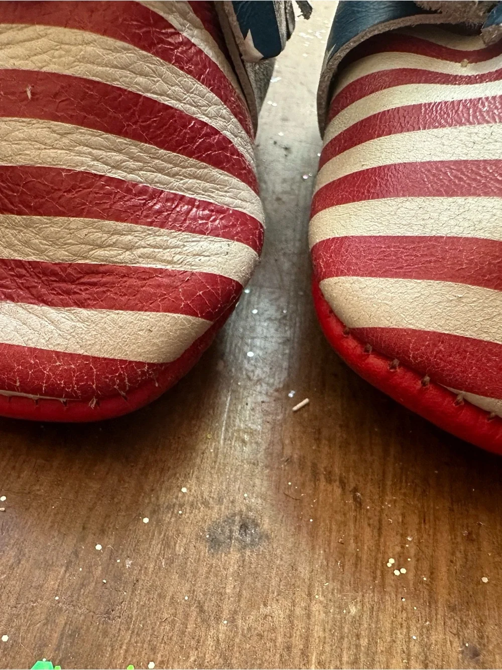 Freshly Picked Kids Moccasins - Blue & Red American Flag